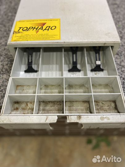 Денежный ящик для кассы бу