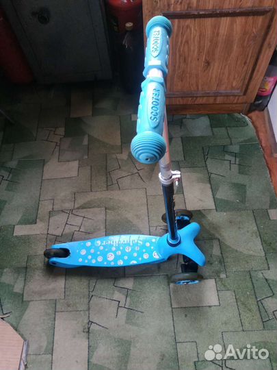 Самокат детский трехколесный бу