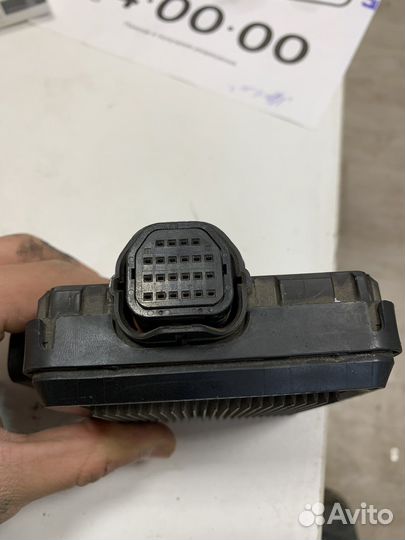 Блок управления кпп Toyota Camry 3.5