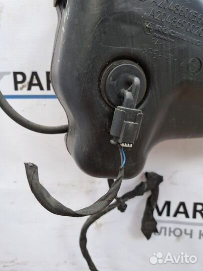 Бачок стеклоомывателя передний Mercedes E350 W212