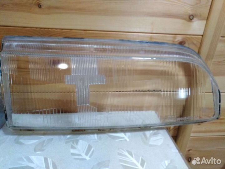 Ford Scorpio стекло на фару