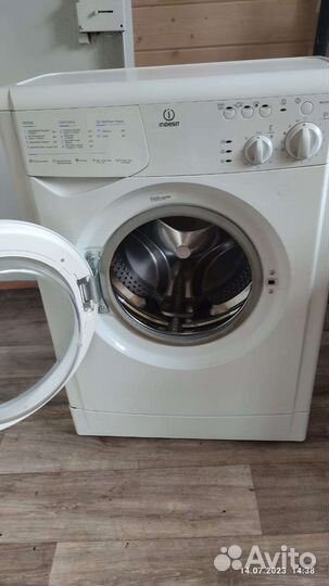 Стиральная машина Indesit