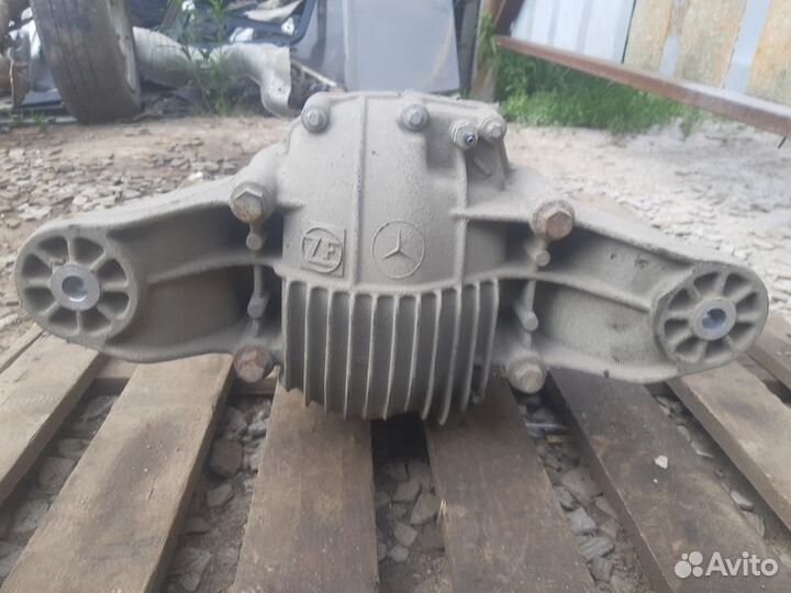 Редуктор задний Mercedes-Benz M-класс