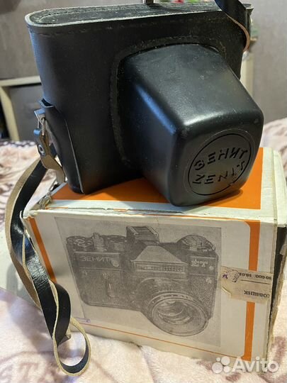 Плёночный фотоаппарат Зенит