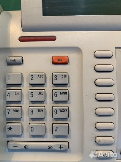 Цифровой телефон М3820