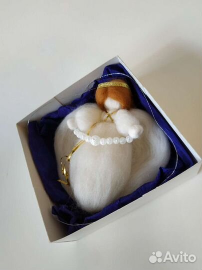 Ёлочная игрушка ангел с бусинами новогодний