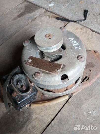 Электродвигатель 220в