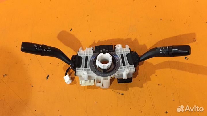 Подрулевой переключатель на Mazda 6 GG