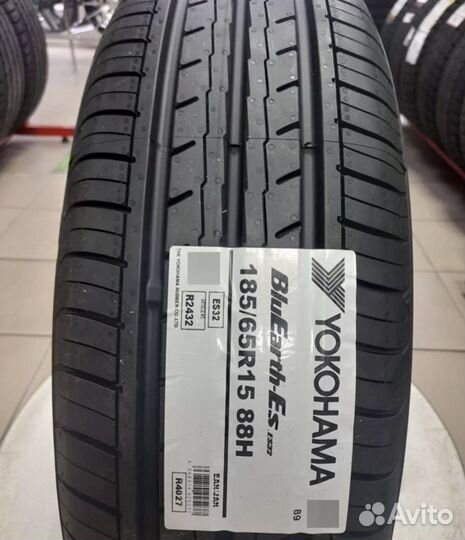 Yokohama Bluearth ES32 195/50 R15