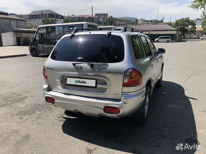 Продаю бампер на санта фе классик