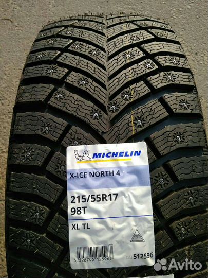 Michelin X-Ice North 4 215/55 R17