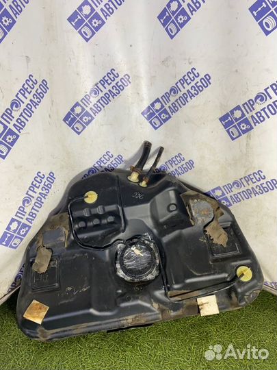 Бензобак Mazda 6 Gg седан 1.8 L8 2004