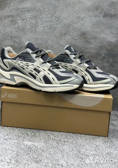 Новинка Asics Preleus