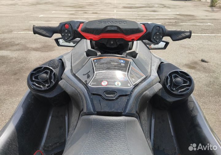 BRP Sea-Doo RXT-X 300