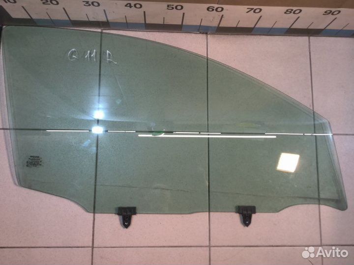 Стекло двери передней переднее правое Nissan