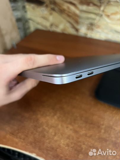 Apple MacBook Air m1 2020 48 циклов