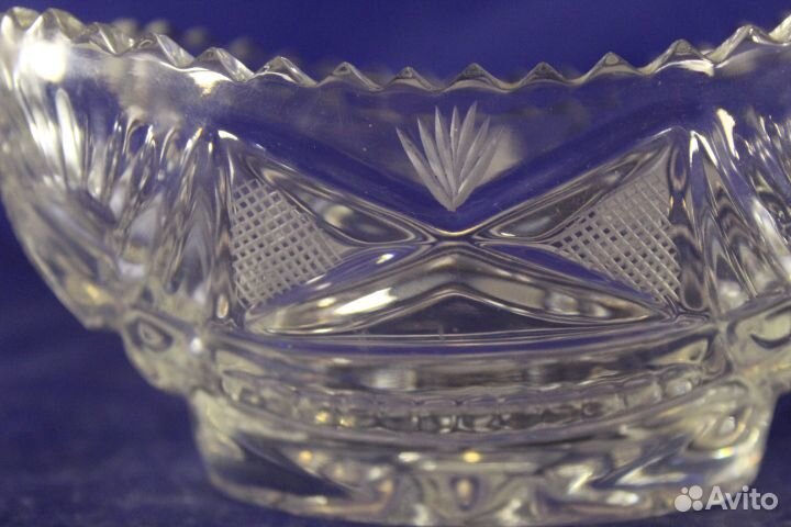 Ладья салатница хрустальная аккуратная красивая