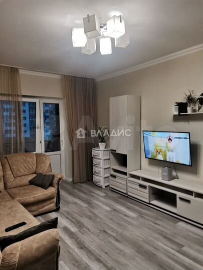 4-к. квартира, 87 м², 6/9 эт.