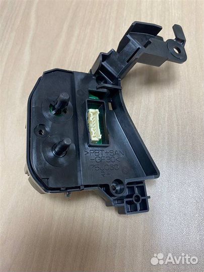 Кнопки рулевого колеса правые Lexus Nx