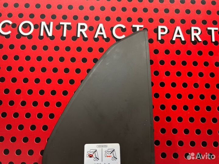 Накладка декоративная на торпедо Porsche Macan 95B