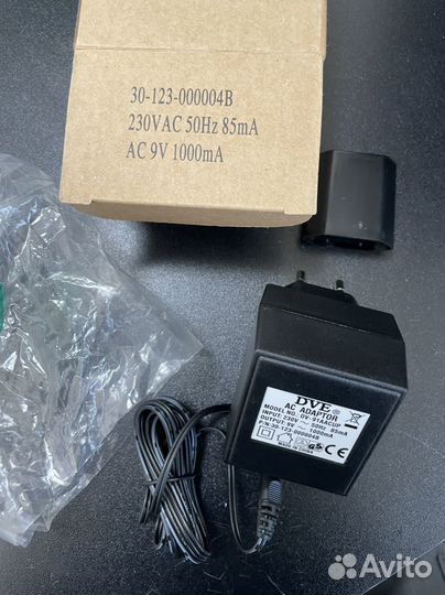 Блок питания с трансформатором 9V1000mA