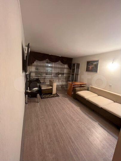 2-к. квартира, 49 м², 5/5 эт.