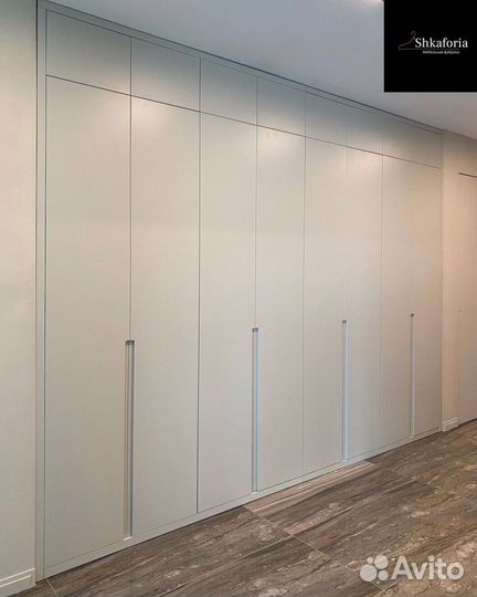 Стильный шкаф