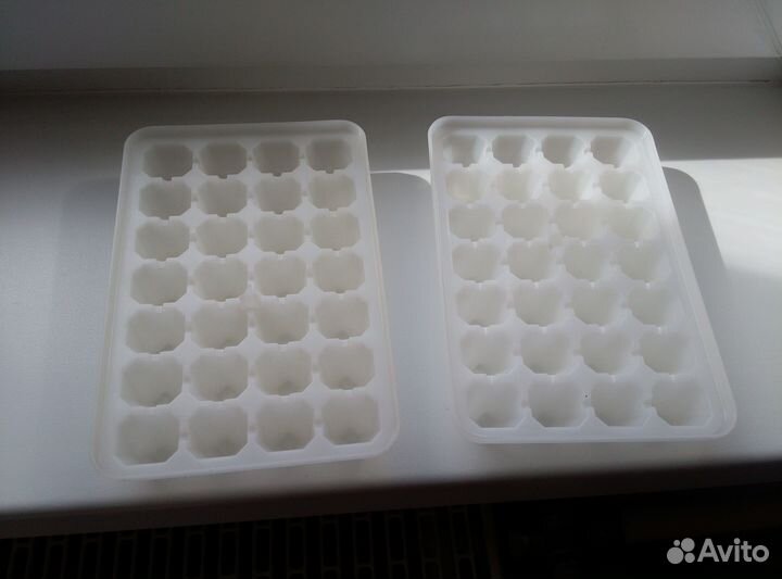 Подставки для яиц,формы для льда,масленка
