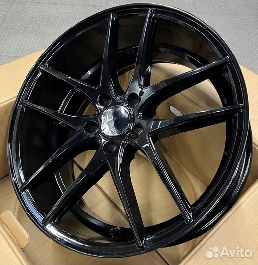 Диски на Kia K5 Киа К5 R19