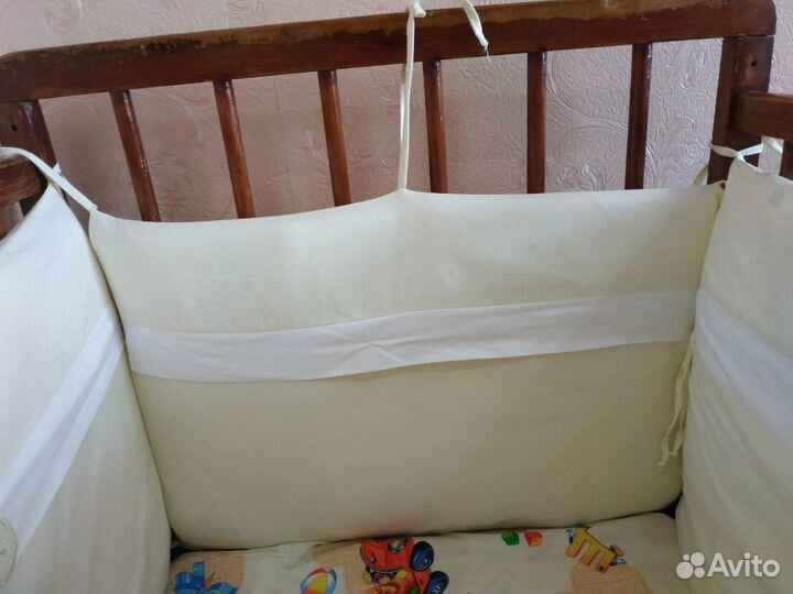 Бортики в кроватку