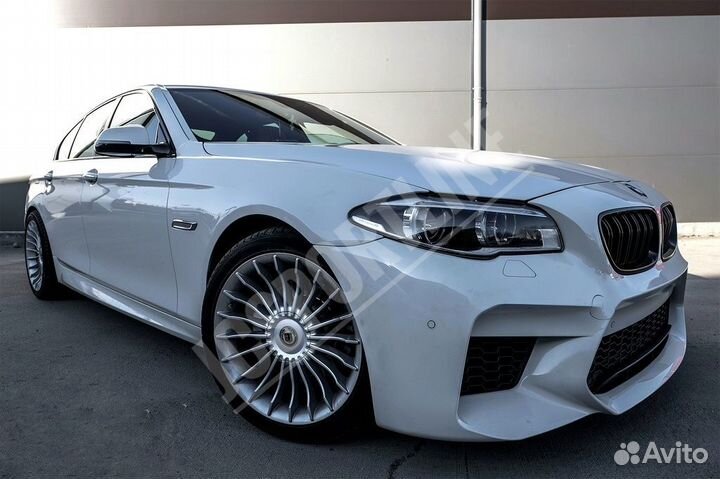 Передний бампер M5 F90 Look для BMW F10