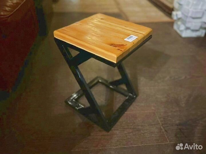 Табурет в стиле лофт