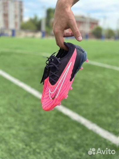 Бутсы Nike Phantom GX pink