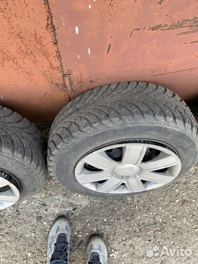 Sava Eskimo Stud 195/65 R15 91T