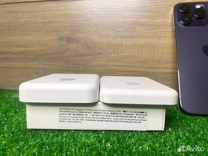 Apple MagSafe Battery pack (повербанк для айфона)