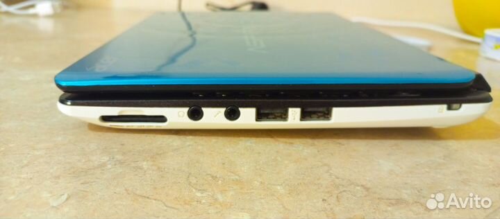 Нетбук acer Aspire One D270