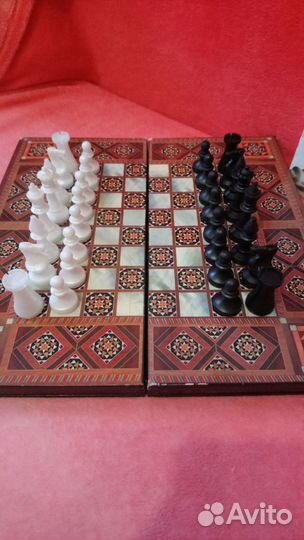 Шахматы пластиковые, шахматные фигуры