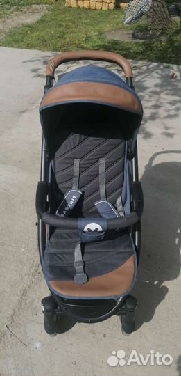 Прогулочная коляска BabyHit Tribute