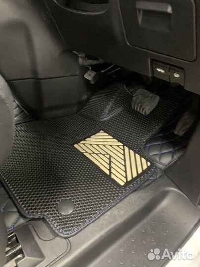 3D Автоковрики в салон Hyundai Venue