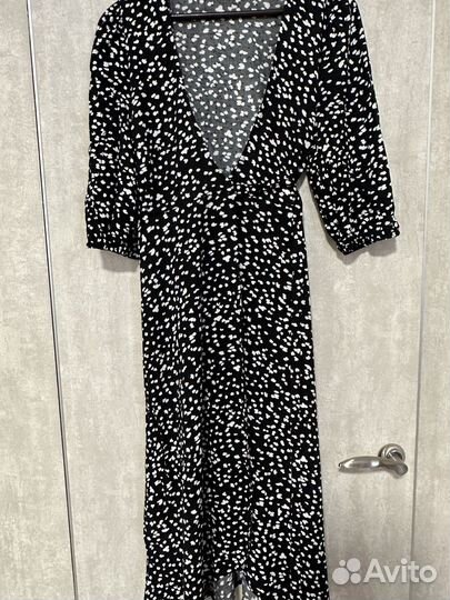 Платье на запах 44