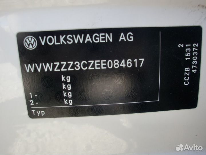 В разборе Volkswagen Passat (B7) 2013г. «Alltrack»