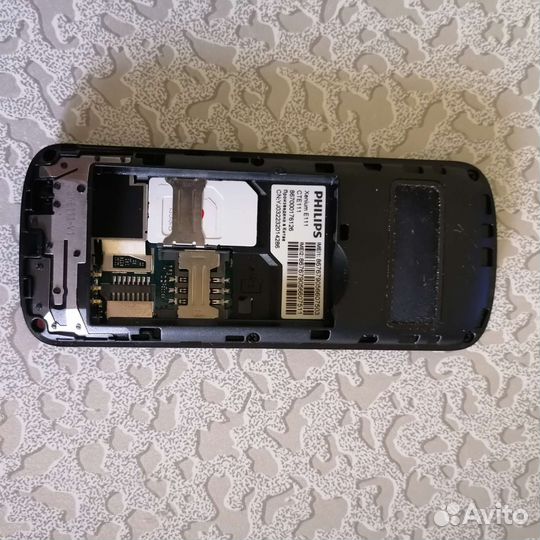 Телефон Philips Xenium E111