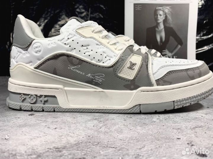 Кроссовки louis vuitton серые