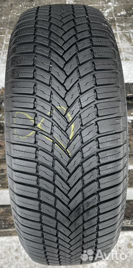 Bridgestone Weather Control A005 Evo 235/65 R17