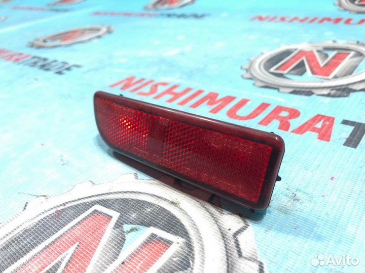 Катафот бампера задний левый Mitsubishi Delica