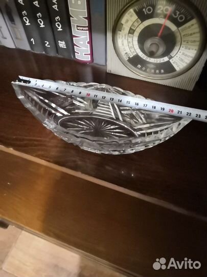 Ваза хрустальная