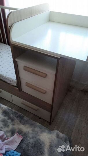 Детская кроватка трансформер с маятником