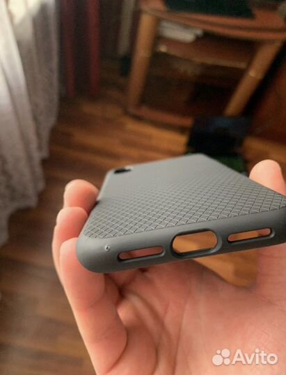 Чехол spigen liquid AIR на iPhone Xr