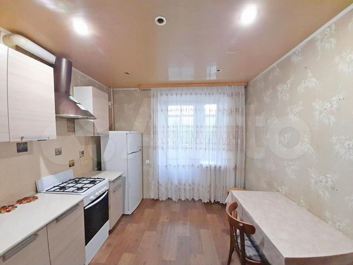 3-к. квартира, 67 м², 2/10 эт.