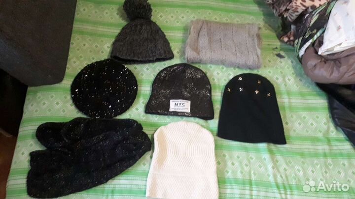 Шапки и шарфы женские